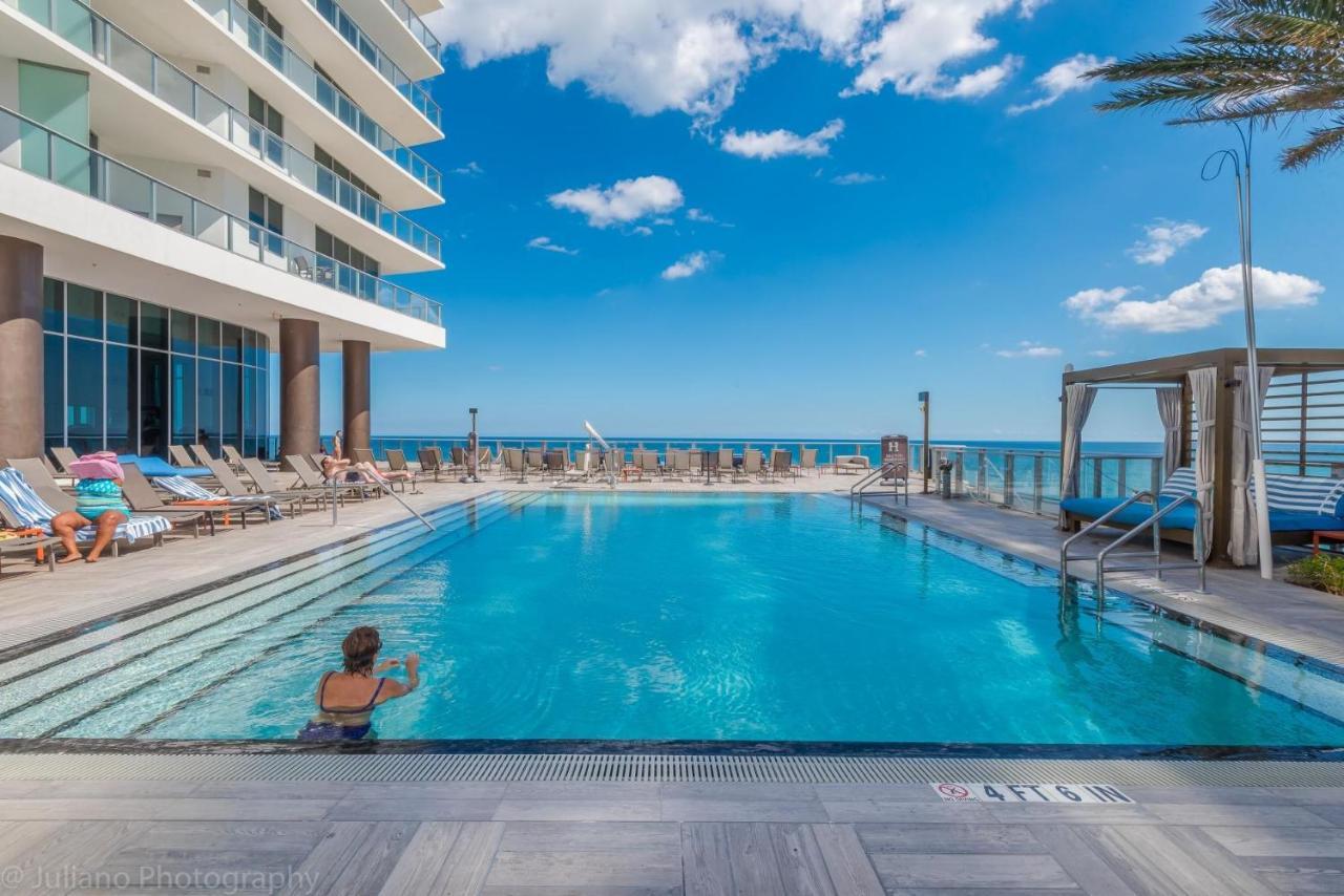 Ocean View 1 Bed On The Beach 19Th Floor Hollywood Hallandale Beach Exterior photo