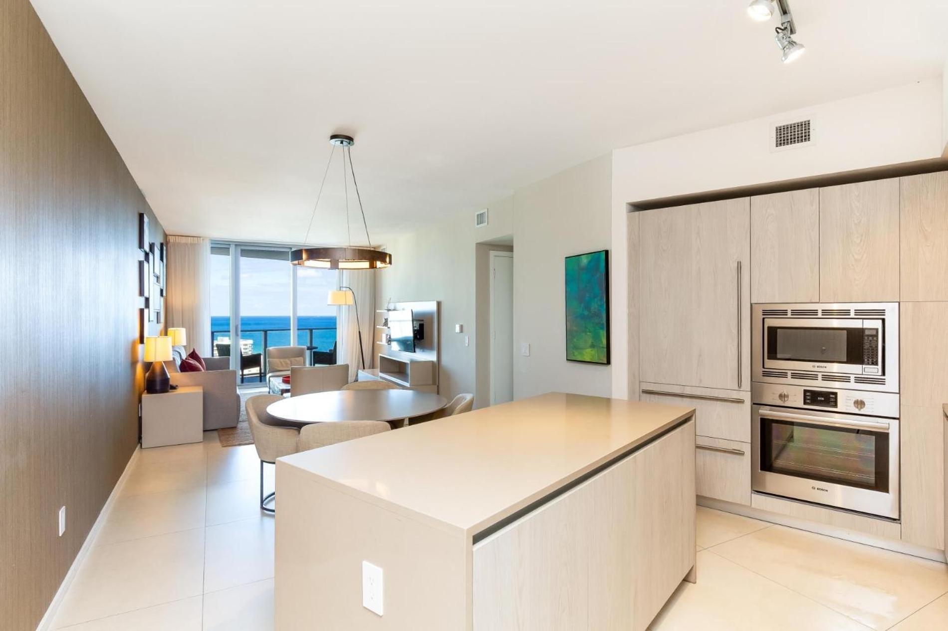 Ocean View 1 Bed On The Beach 19Th Floor Hollywood Hallandale Beach Exterior photo